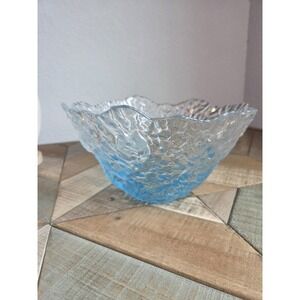 Scandinavian Iceberg Bowl Textured‎ Glass Clear Blue Bottom 9" Serving ICE
